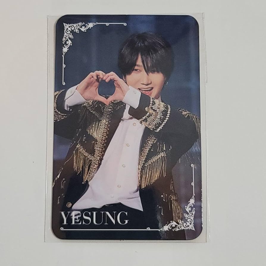 Amazon.co.jp: SUPER JUNIOR イェソン トレカ FC限定 : おもちゃ