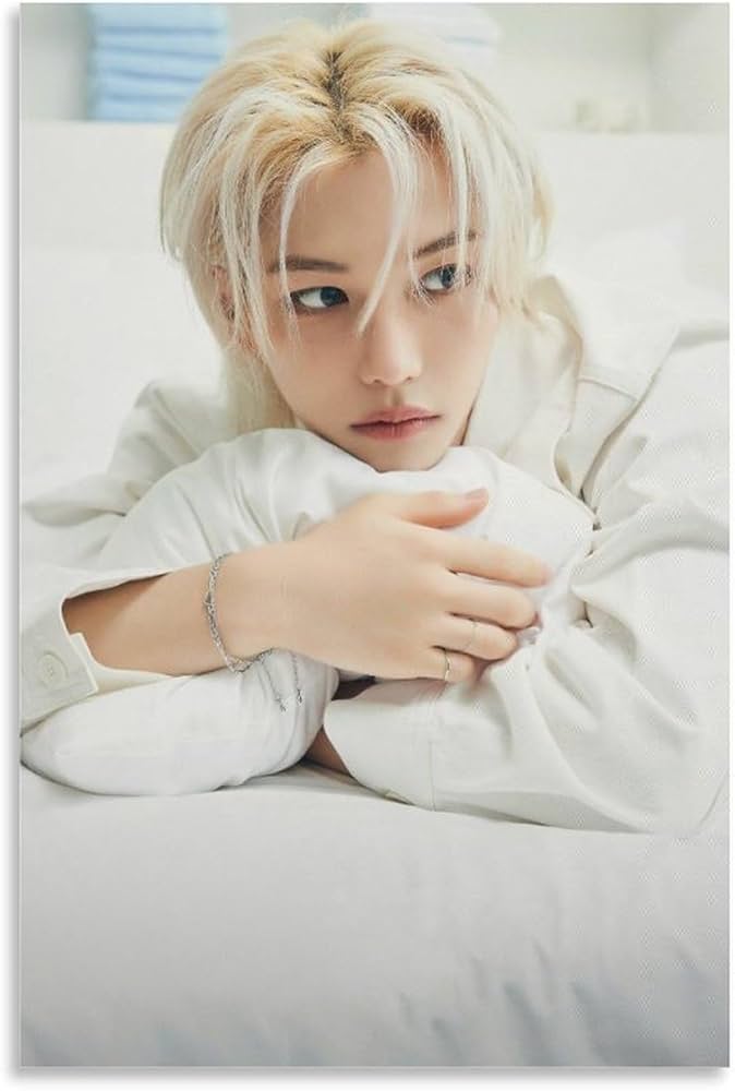 Amazon.co.jp: Felix フィリックス Stray Kids ストレイキッズ Perfect