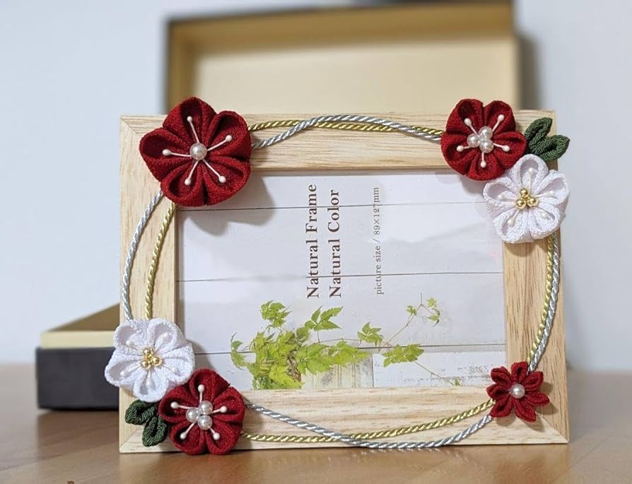 Amazon.co.jp: つまみ細工 梅の花フォトフレーム : ホーム＆キッチン