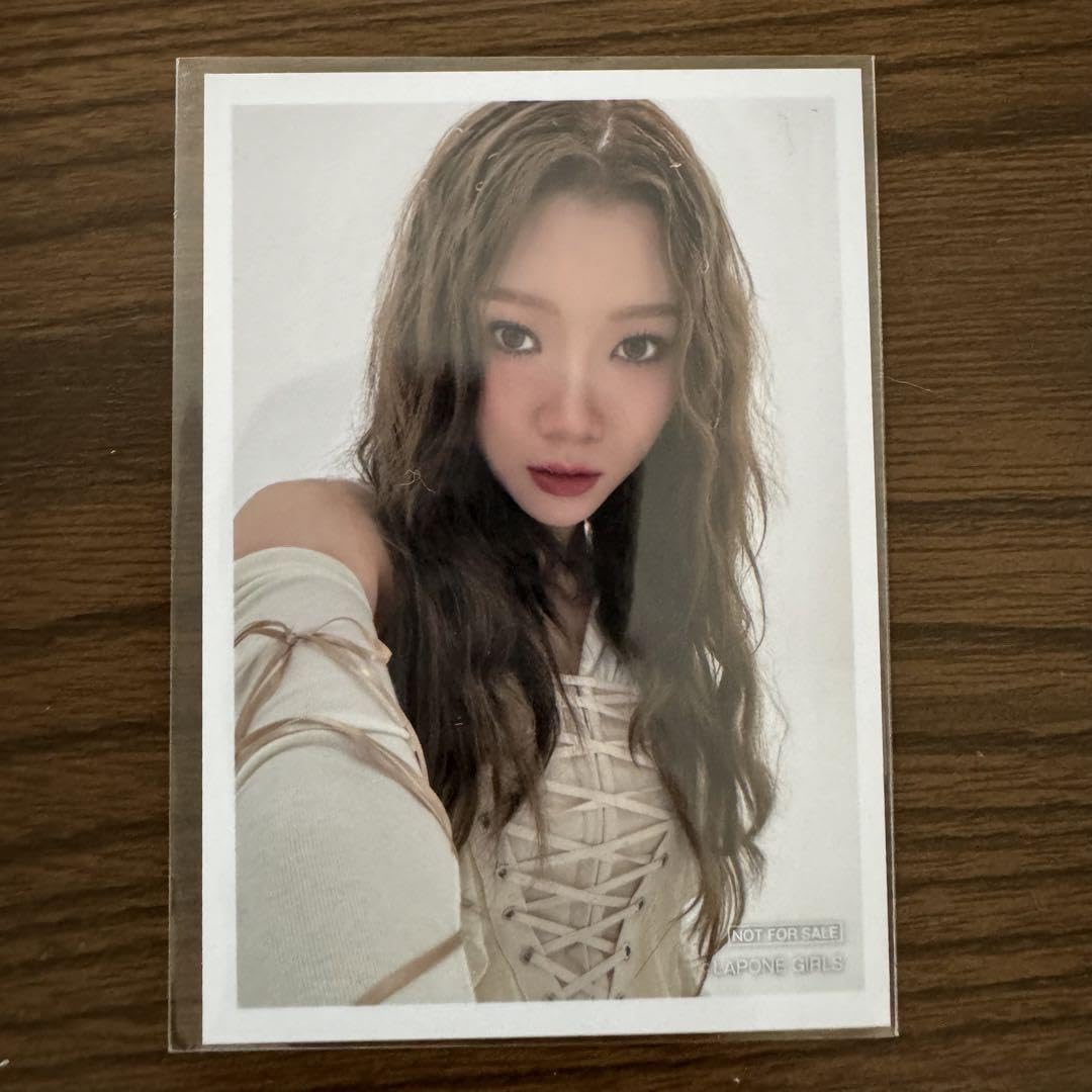 Amazon.co.jp: IS SUE イッシュ 坂口梨乃 RINO セルカ 生写真 KCON