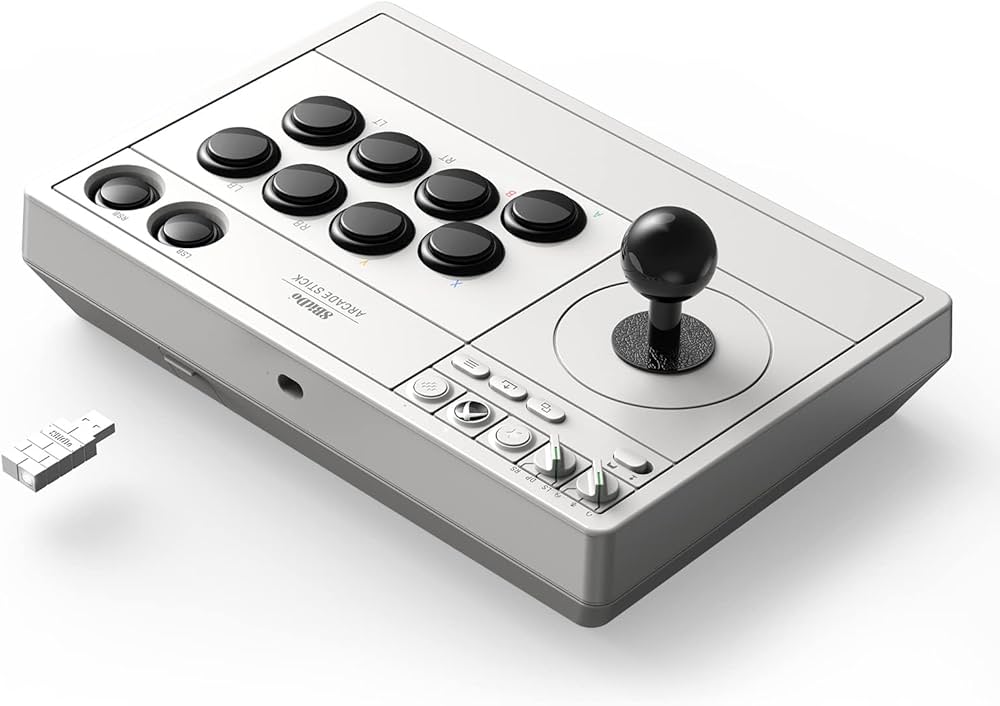 Amazon | 8Bitdo Arcade Stick Xbox Series X|S、Xbox One、Windows 10