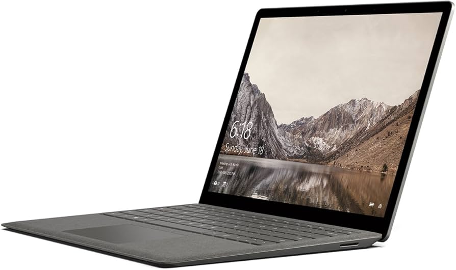 Microsoft Surface Laptop (Intel Core i7, 8GB RAM, 256 GB
