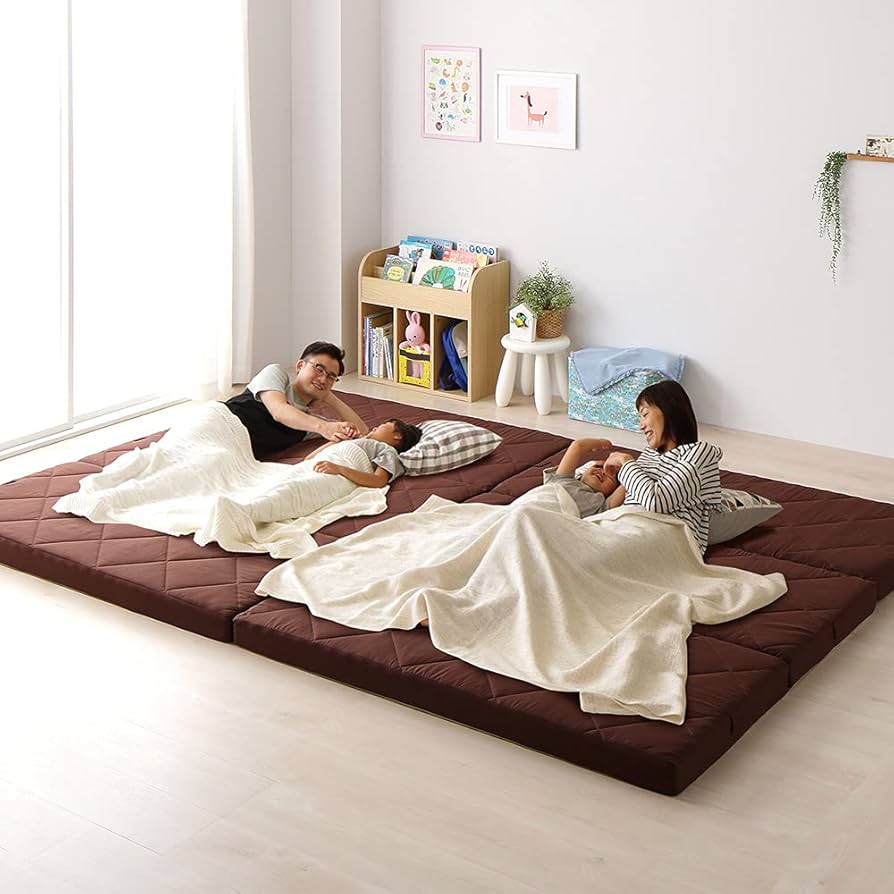 Amazon｜マットレス 折りたたみ ファミリータイプ 幅280cm ダブル×2枚