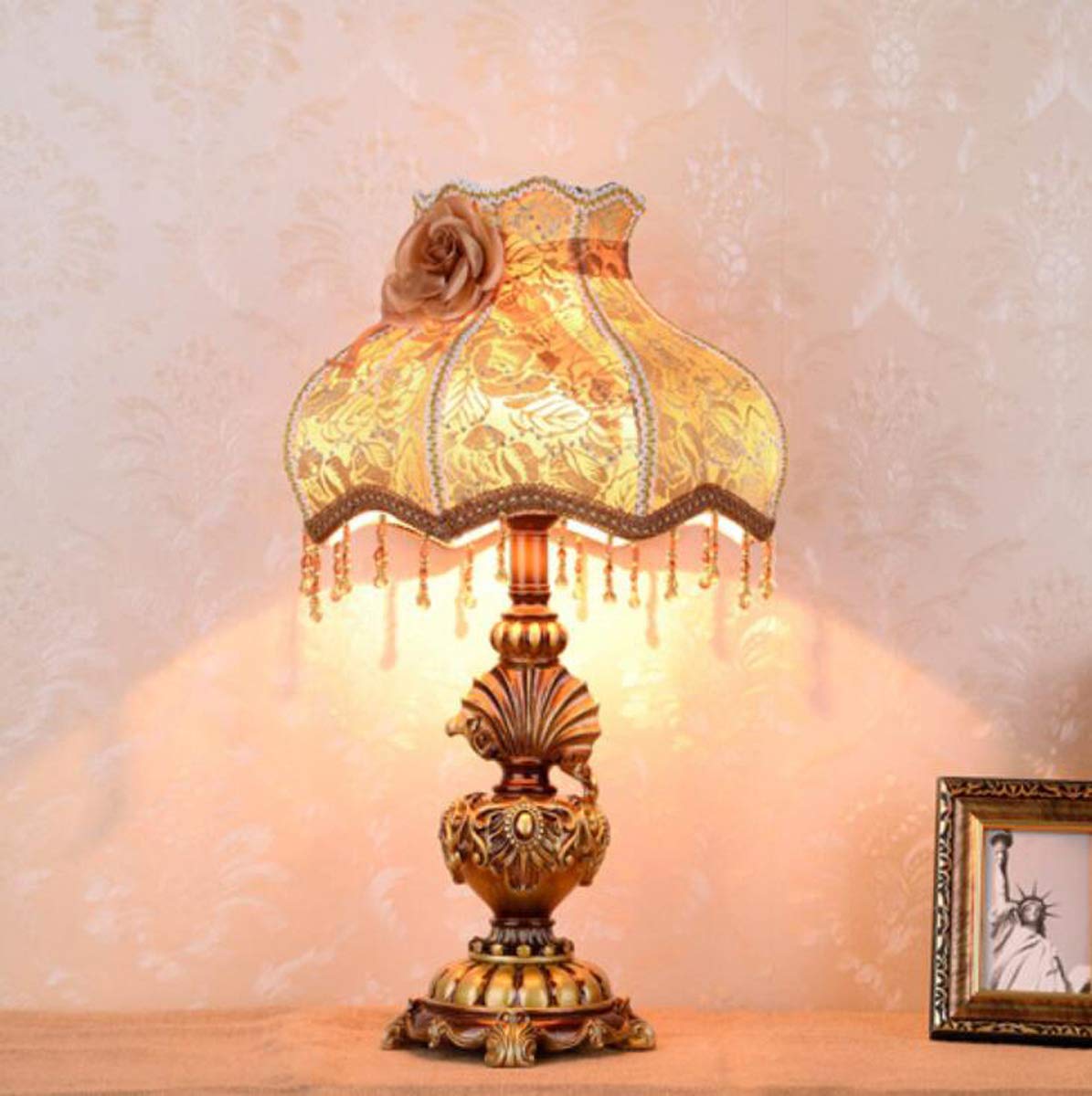 Amazon.co.jp: ヨーロッパスタイルのテーブルランプヴィンテージ布