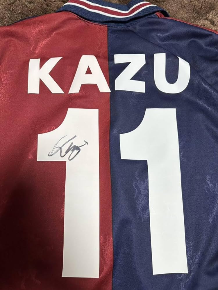 Amazon.co.jp: 三浦知良カズ セリエA 正規品ジェノアユニフォーム直筆