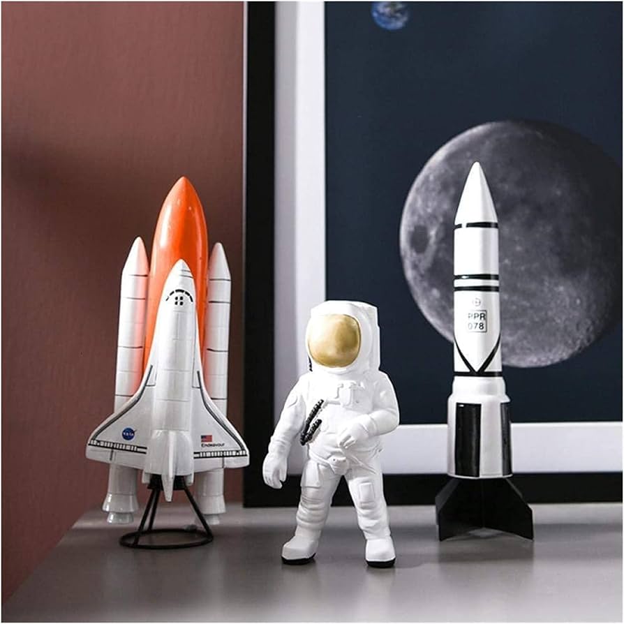 Amazon.co.jp: 彫刻の卓上像 現代彫刻像工芸品家族、現代宇宙飛行士