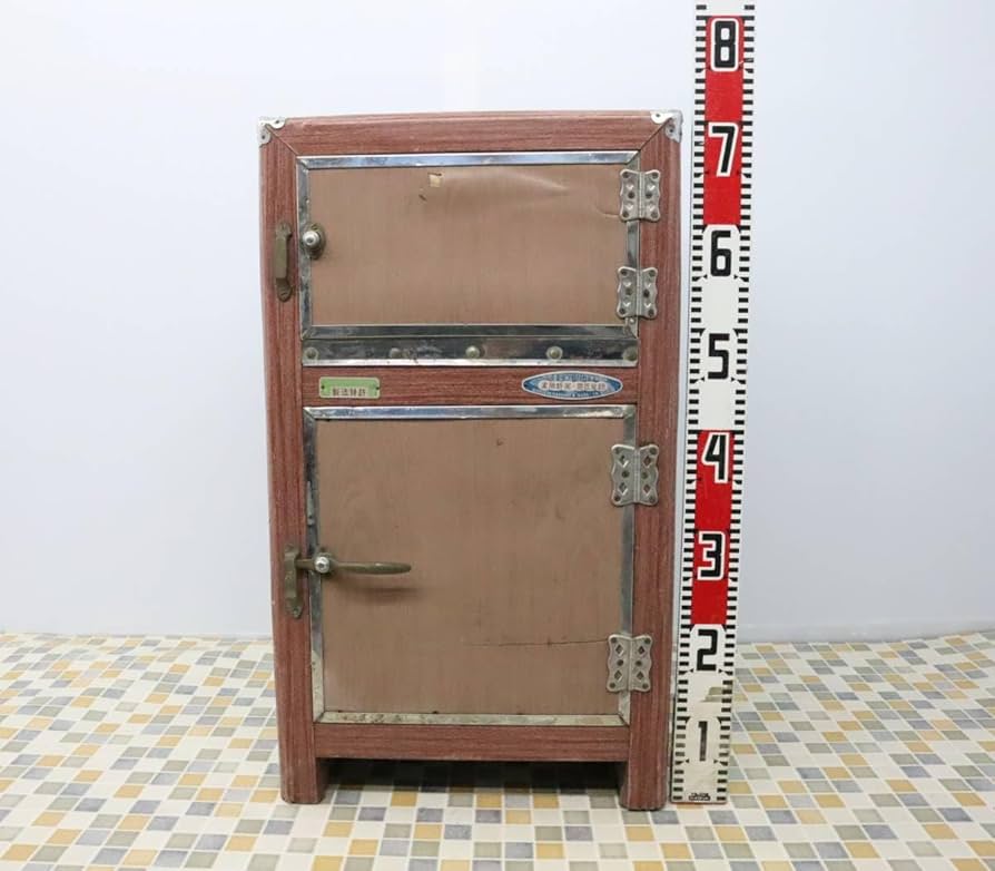 Amazon.co.jp: ∫アンティーク 当時物 昭和レトロ ｜レトロ 冷蔵庫