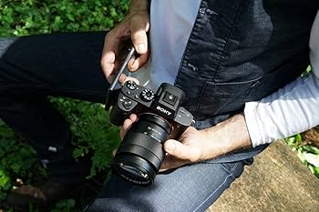Amazon.com : Sony a7R II Full-Frame Mirrorless Interchangeable