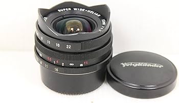 Amazon | VoightLander 単焦点広角レンズ Super Wide Heliar 15mm F4.5