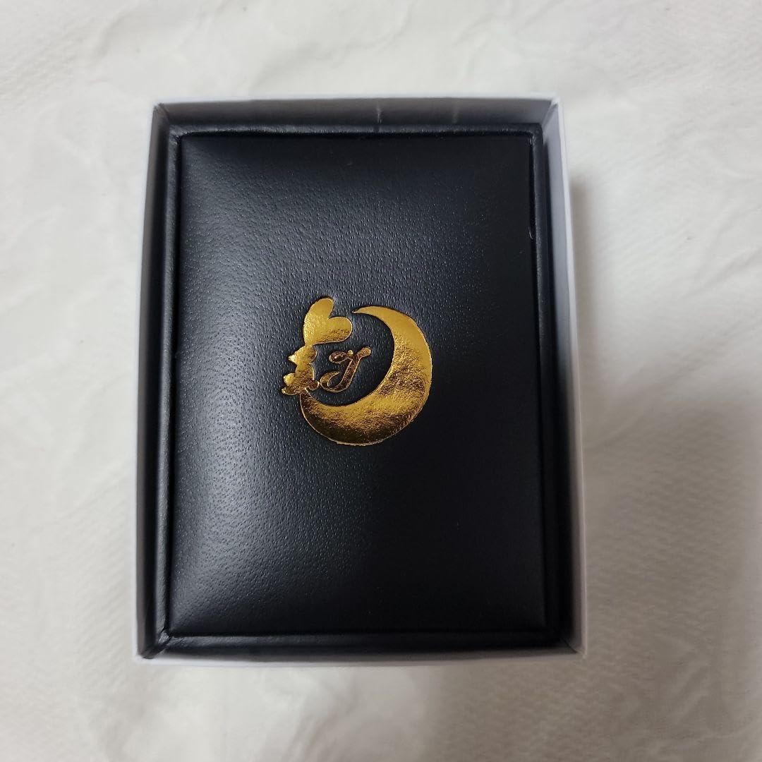 Amazon.co.jp: AKB48 板野友美 ネックレス FC継続特典 ホビーグッズ