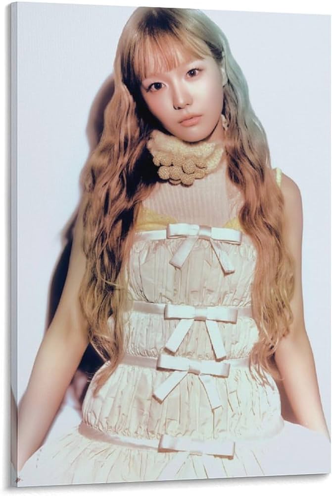 Amazon.co.jp: 歌手 XG エックスジー JURIA ジュリア IS THIS LOVE