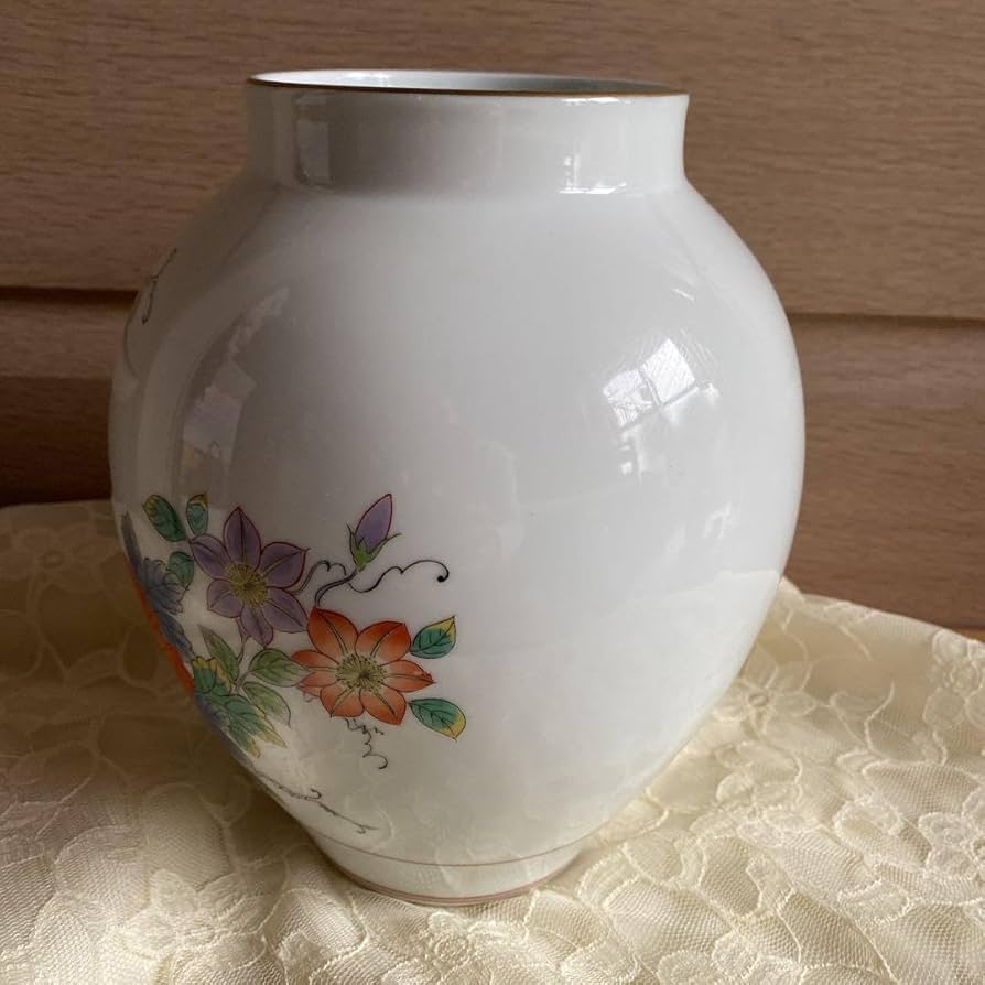 Amazon.co.jp: 有田焼弥左衛門窯 朧型 花瓶 壺 芙蓉鉄仙花 : ホビー