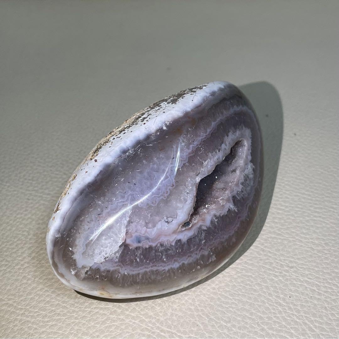 Amazon.co.jp: ドゥルージーアゲート ジオード シュガー クリスタル