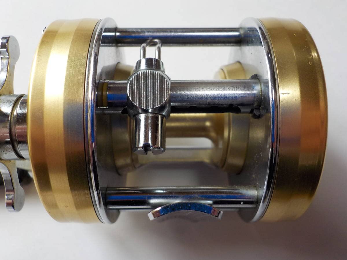 Amazon.co.jp: アブ アンバサダー 2500C ゴールド 美品 アブガルシア