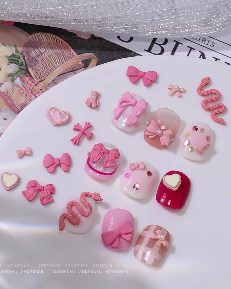 Amazon | 23個 3D ピンクネイルパーツピンクリボンネイルチャーム