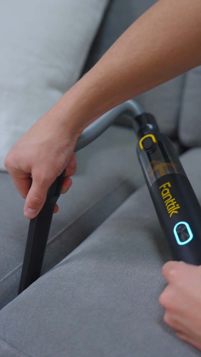 Amazon | Fanttik Slim V8 Apex ハンディクリーナー 車用掃除機