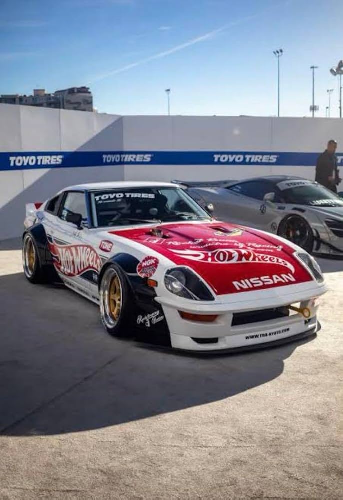 Amazon.co.jp: Pandem Datsun 280ZX パンデム ダットサン : 車＆バイク