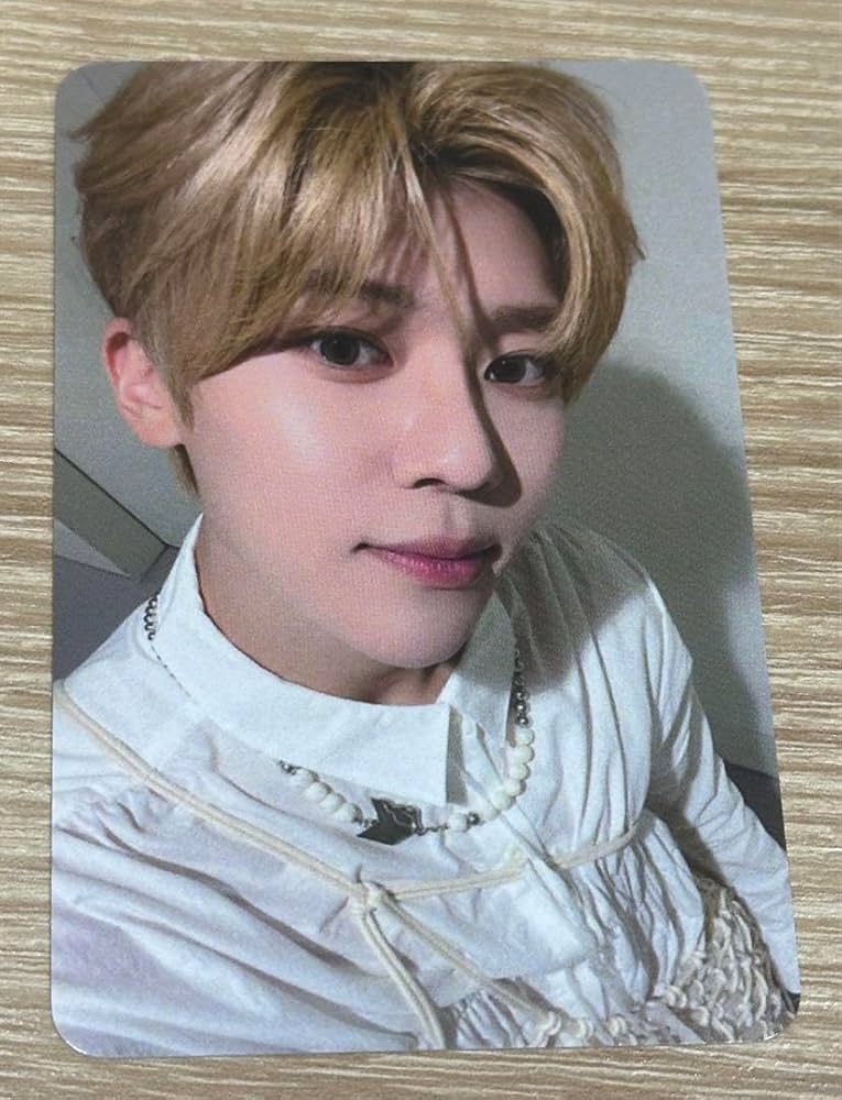 Amazon.co.jp: NCT WISH シオン トレカ hellolive : 文房具・オフィス用品