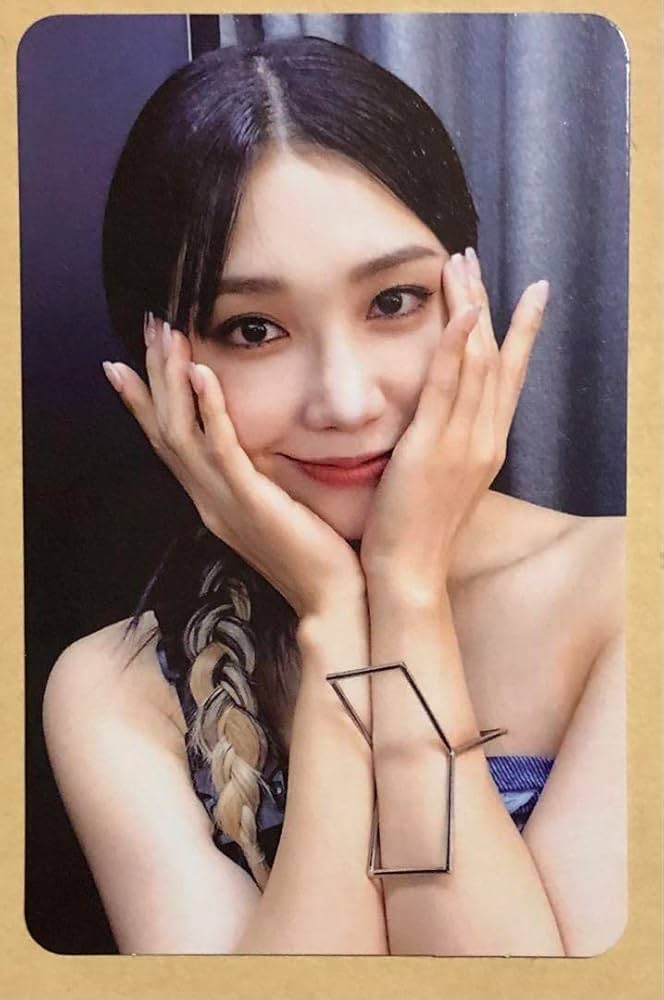 Amazon.co.jp: Apink ウンジ EUNJI SELF アルバム 白 トレカ : ホビー