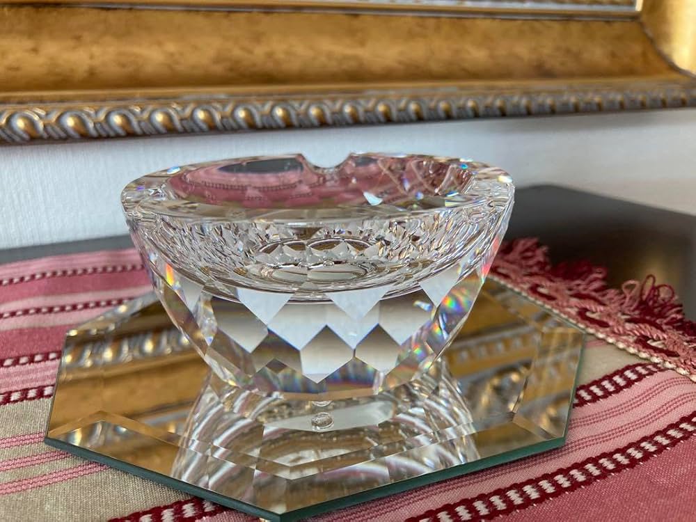 Amazon.co.jp: スワロフスキークリスタル 灰皿 幻の逸品 : ファッション