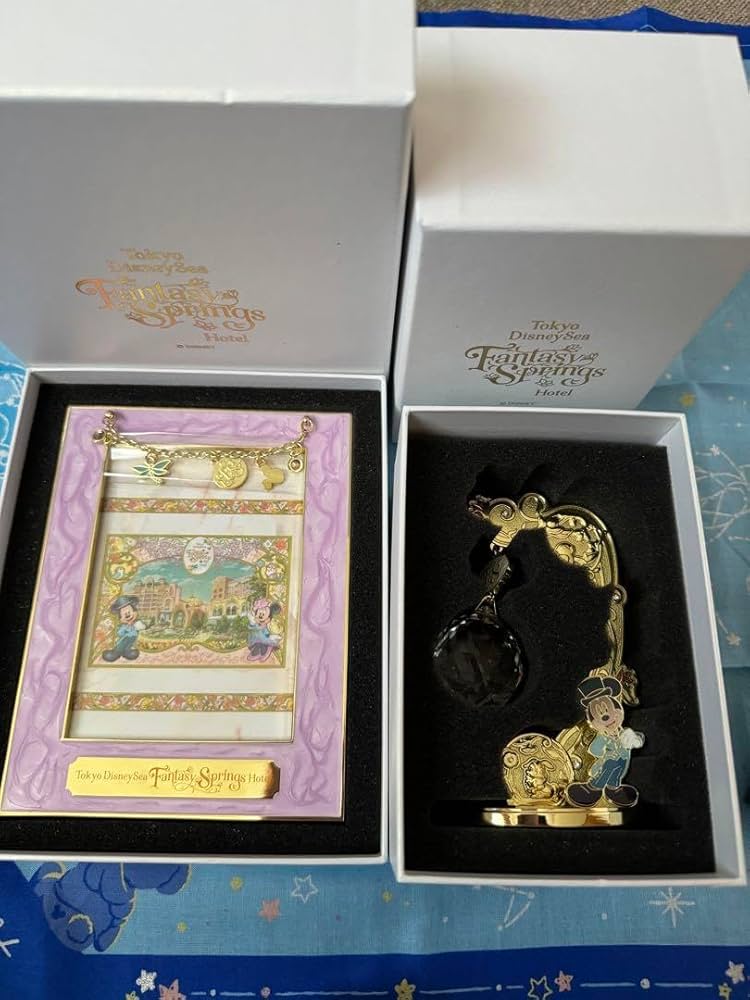 Amazon.co.jp: ファンタジースプリングスホテル限定 サンキャッチャー