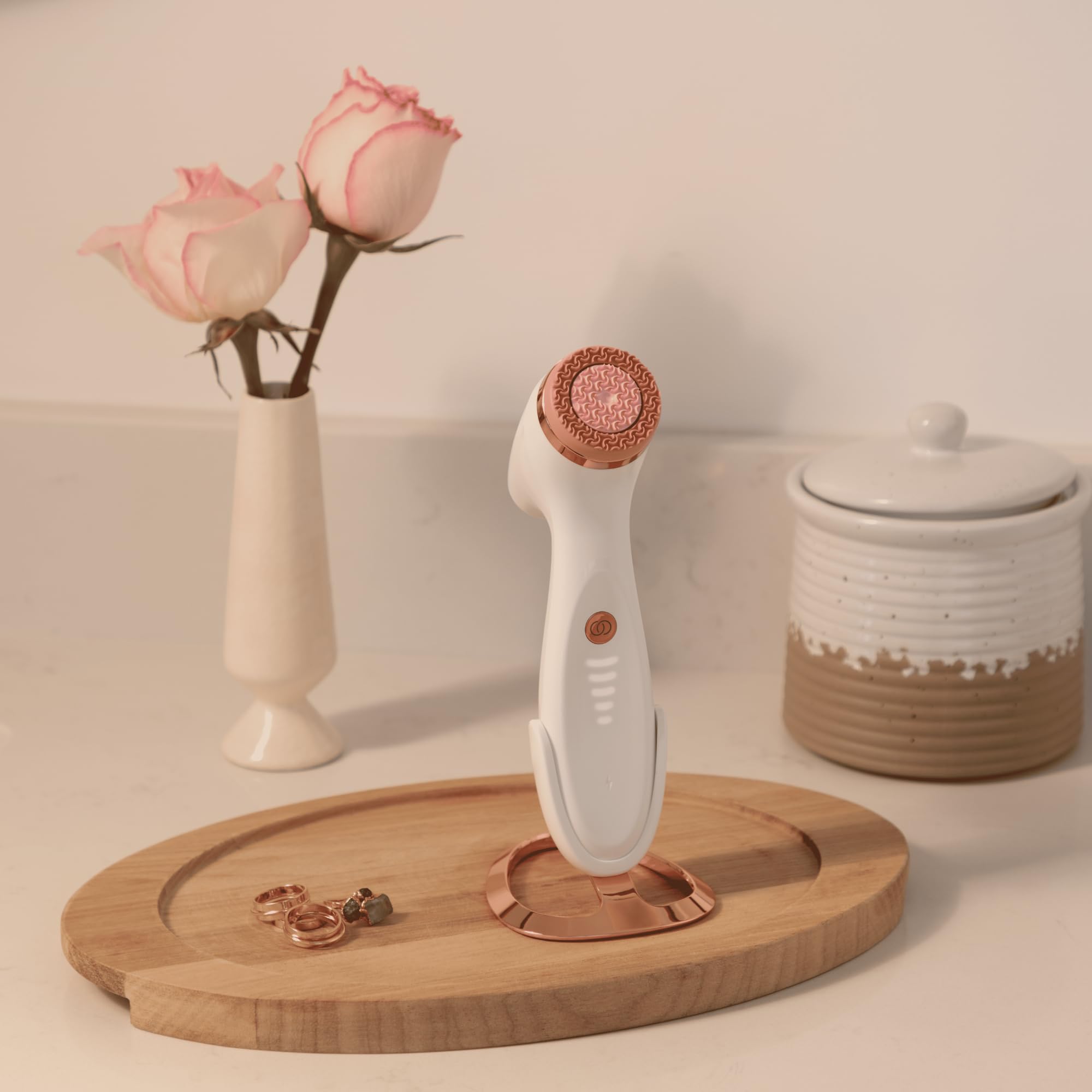 Amazon.com: Nu Skin LumiSpa iO Stand | Luxurious Rose Gold Finish