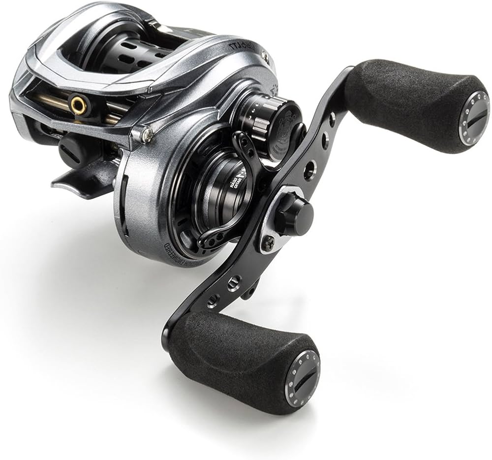 Amazon | アブガルシア(Abu Gacia) ベイトリール レボ エルティー