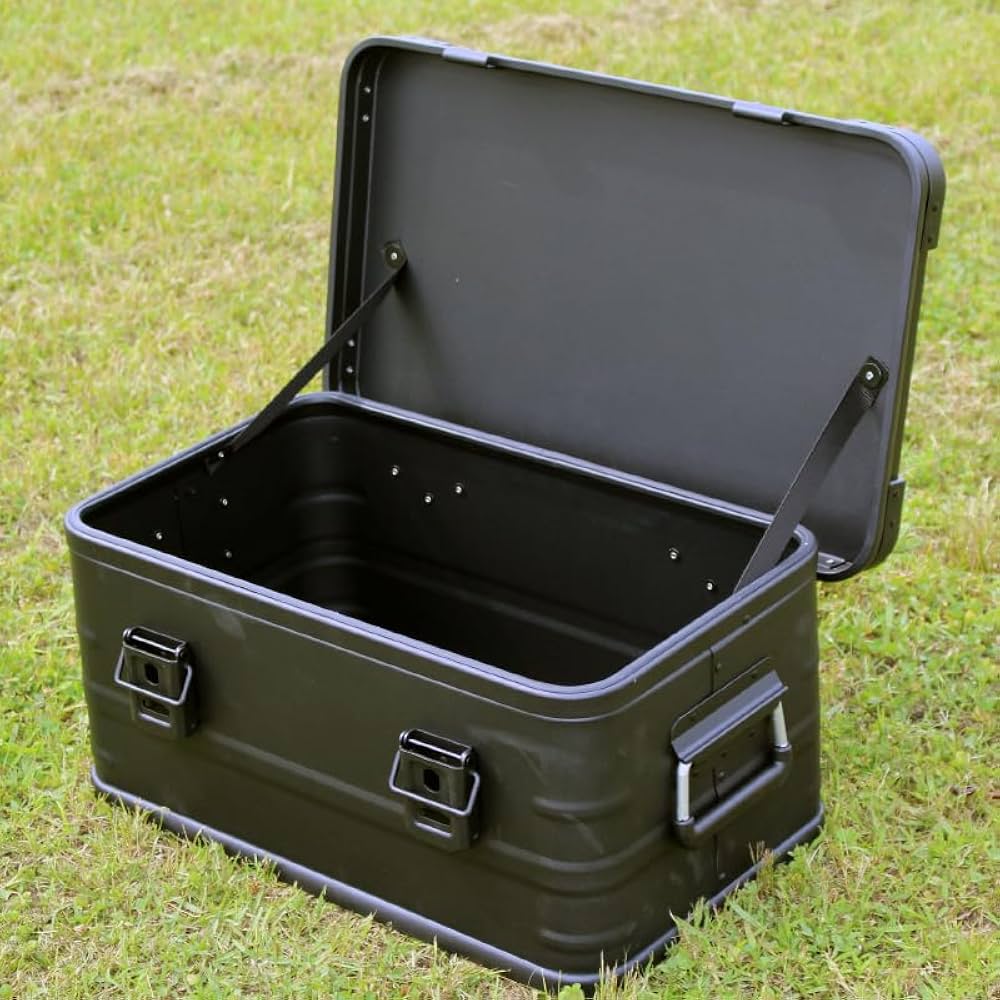 Amazon｜マットブラックスタッキング アルミ コンテナボックス30L