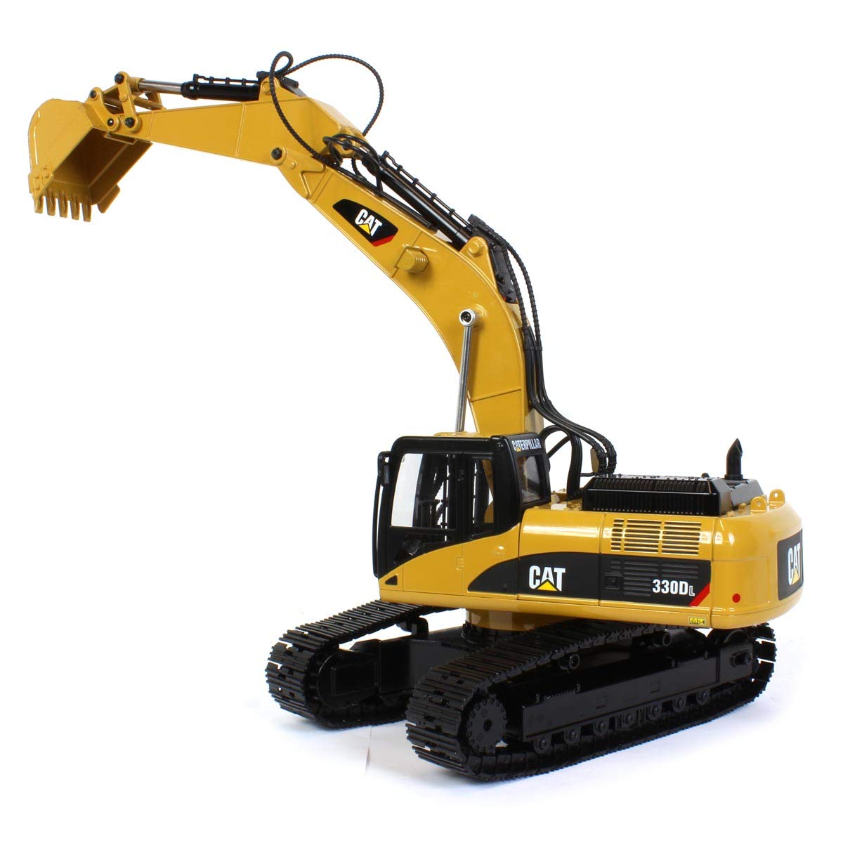 Amazon.com: Diecast Masters 1/20 Caterpillar 330D L Diecast