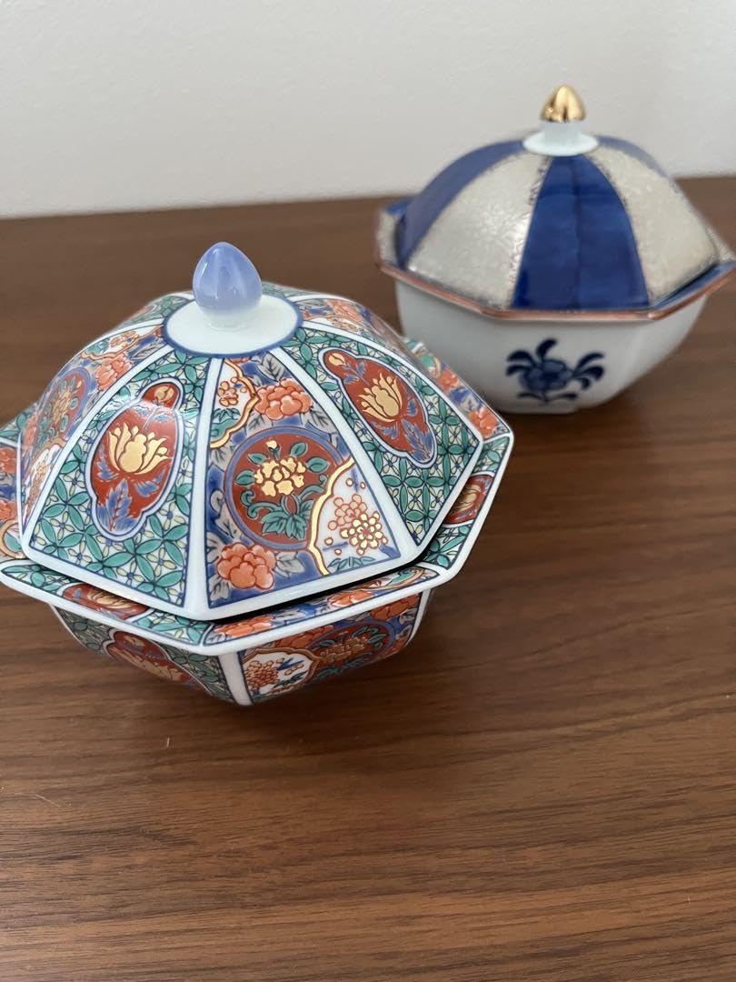 Amazon.co.jp: 有田焼 蓋付き 小鉢 2点 ボウル 瀬戸物 : ホーム＆キッチン