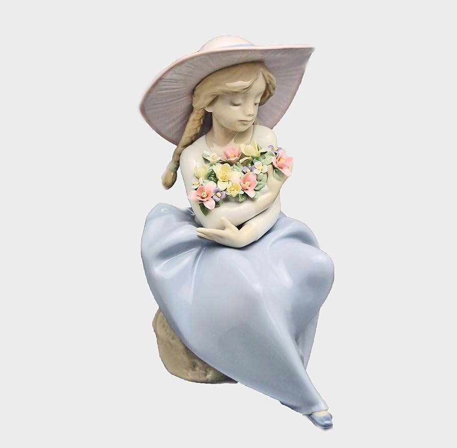 Amazon.co.jp: リヤドロ(Lladro) 花と少女 花の香りに包まれて #5862