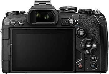 Amazon | OLYMPUS OM-D E-M1 Mark III ブラックカメラボディ