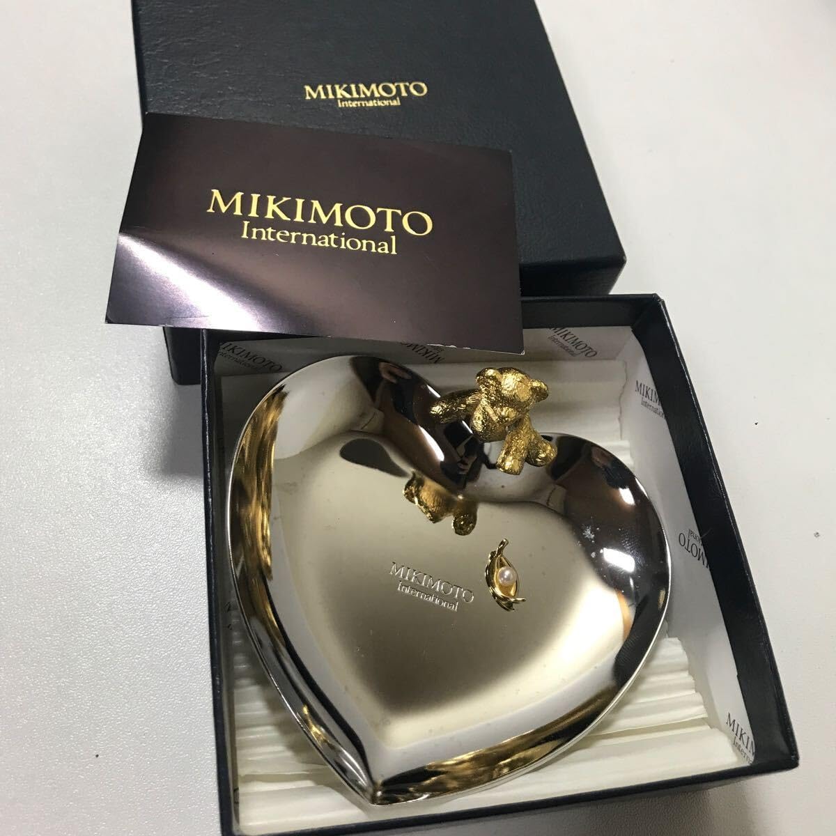 Amazon.co.jp: MIKIMOTO ミキモト ジュエリートレイ 小物入れ 熊