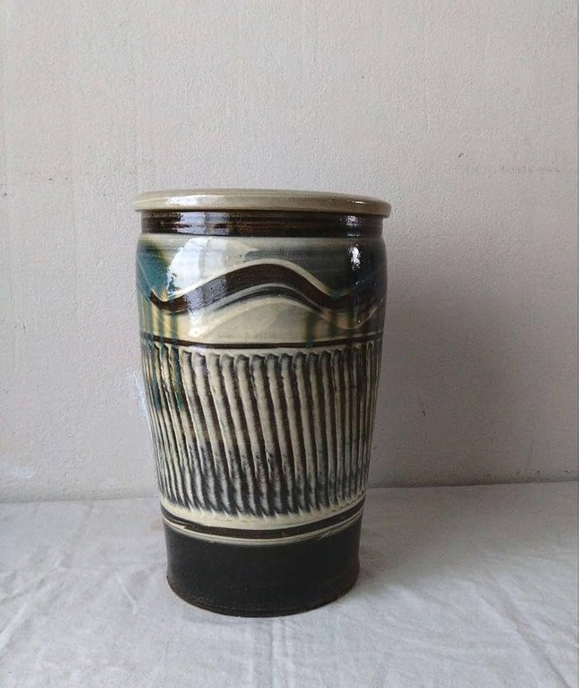 Amazon.co.jp: 小鹿田焼 傘立て 睡蓮鉢 メダカ鉢 小石原焼 刷毛目 飛び