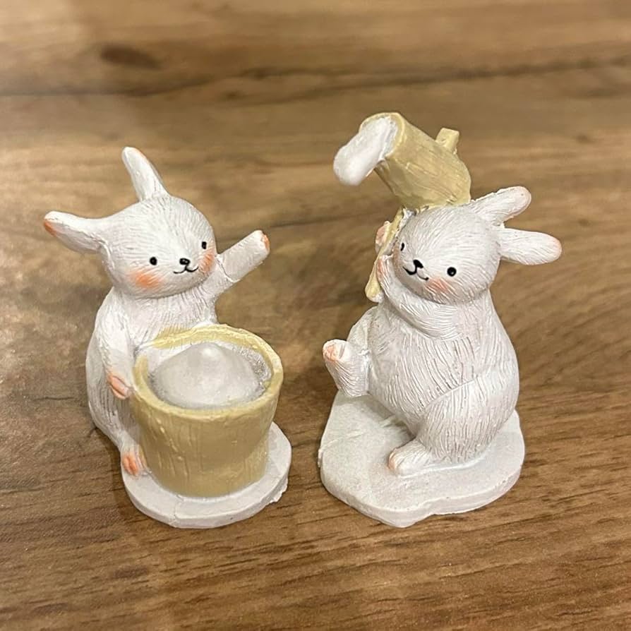 Amazon.co.jp: ナチュラルキッチンお月見 餅つきウサギ オブジェ