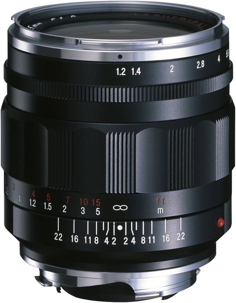 Amazon.co.jp: VoightLander 単焦点広角レンズ NOKTON 35mm F1.2