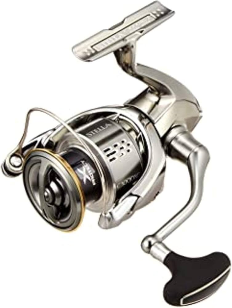 Amazon.co.jp: Shimano C3000XG Spinning Reel 18 Stella : Sports