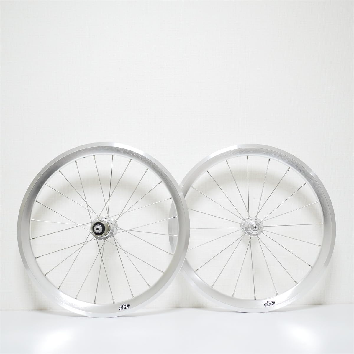 Amazon | 「221311SW」 シマノ11速 ミニベロ用 20インチ 451 ホイール