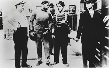 Amazon.co.jp: チャールズ・チャップリン MASTER OF COMEDY DVD-BOX