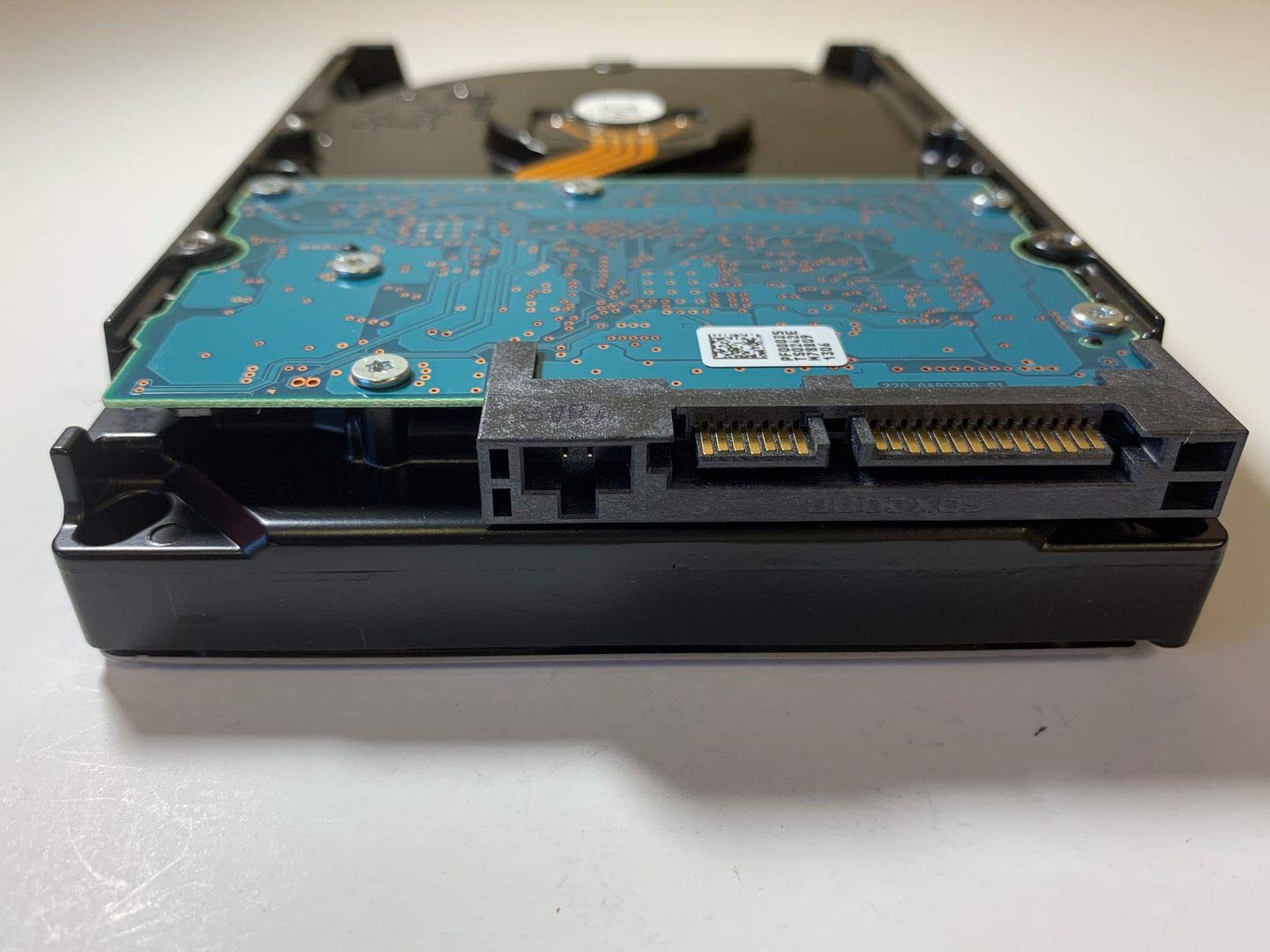 Amazon | 東芝 2TB HDD 7.2K RPM 3.5インチ 6Gb/s SATA ハードディスク