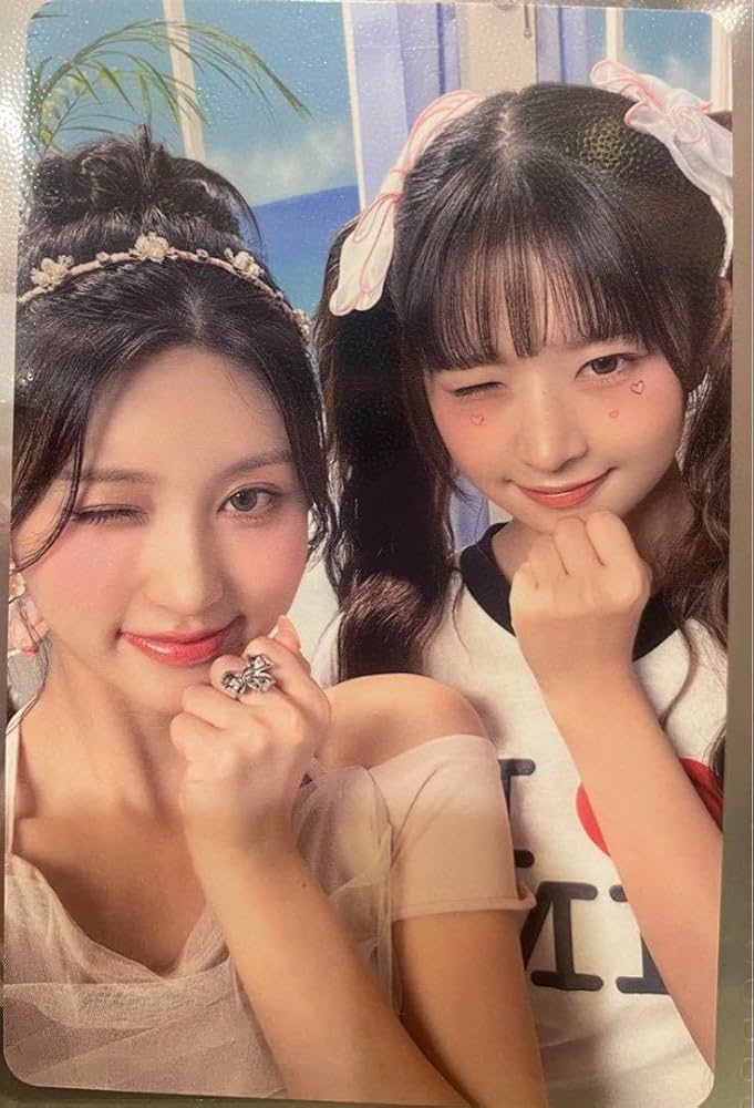 Amazon.co.jp: IVE ガウル レイ 9月4日 限定トレカ 東京ドーム : おもちゃ