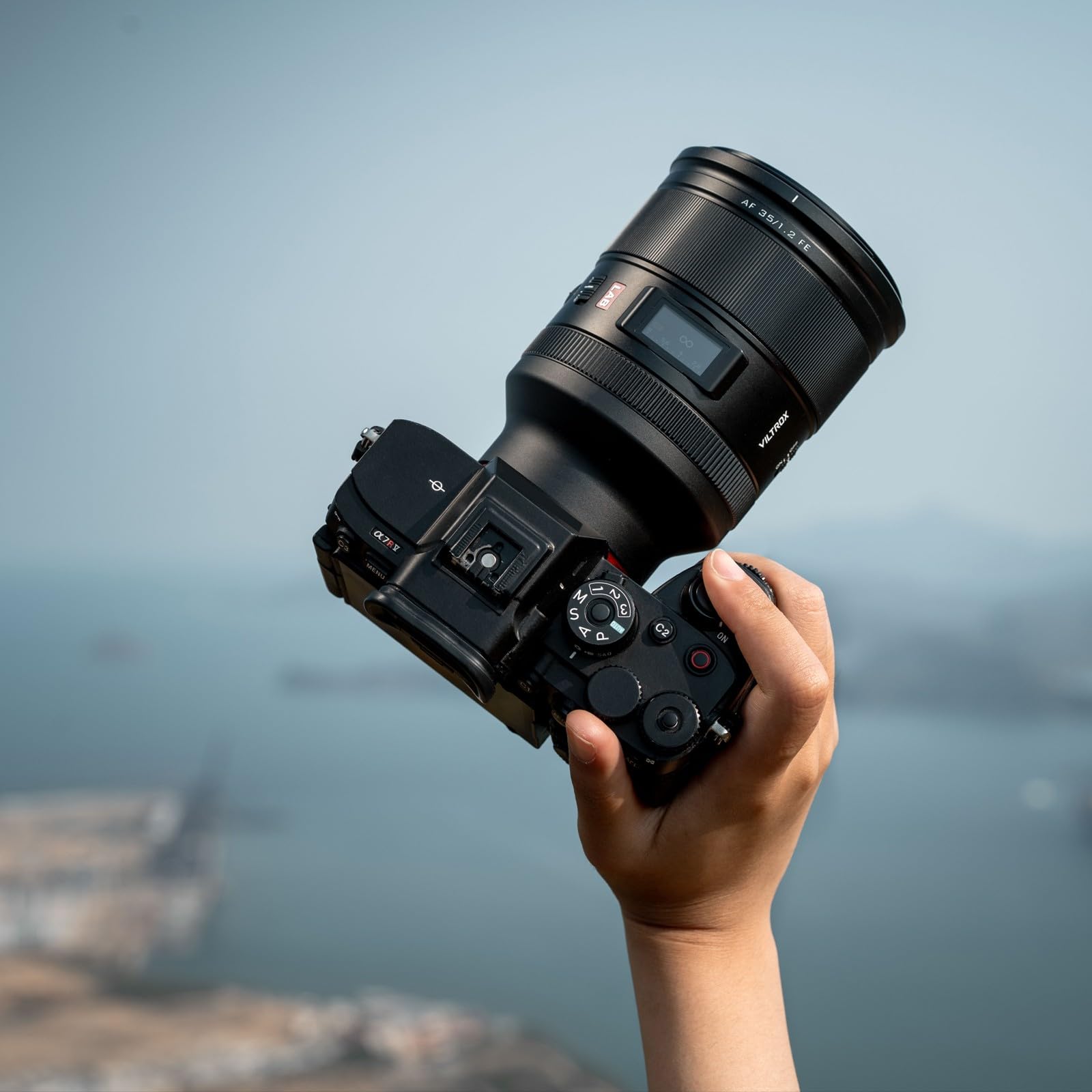 Amazon | VILTROX 35mm F1.2 LAB FE フルフレームレンズ（ソニー E用