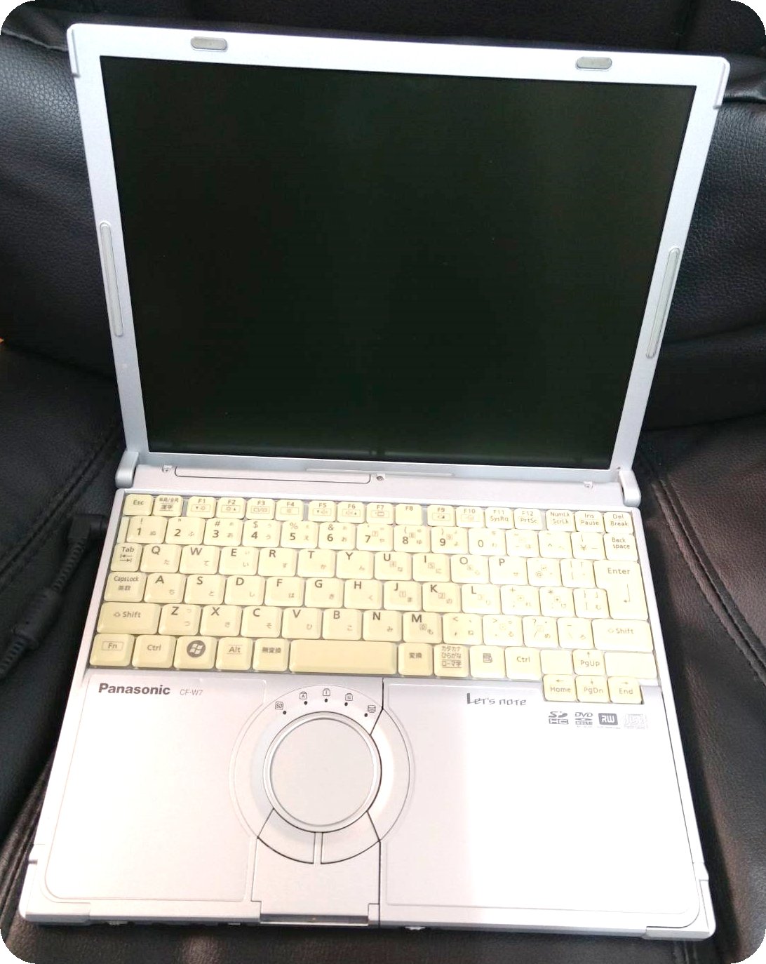 Amazon.co.jp: Panasonic Lets note CF-W8 / Windows 7 Core2Duo 2GB