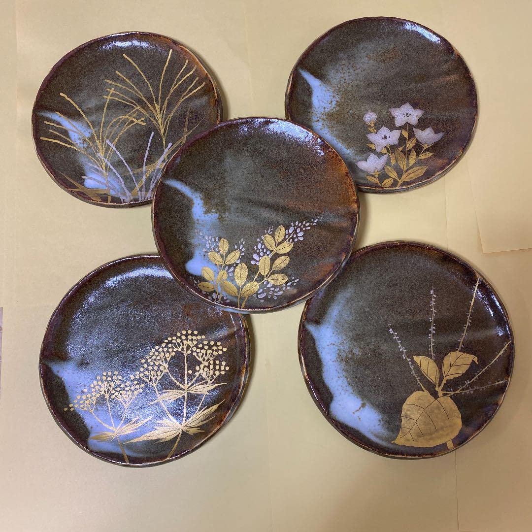 Amazon.co.jp: たち吉 特選 青嵐 安田道雄 金銀彩草花 銘々皿 : ホーム