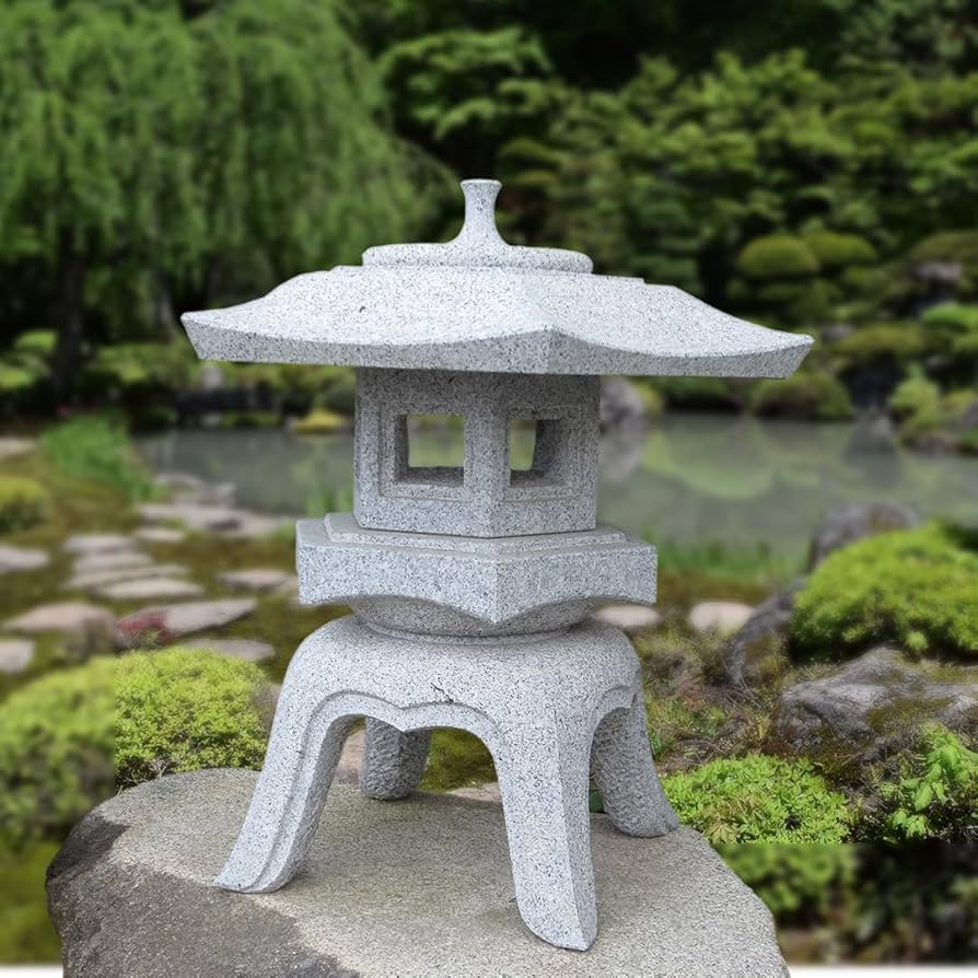 Amazon.co.jp: 伝統的工芸品 真壁石燈籠「雪見形」台石付A 石燈籠 燈籠