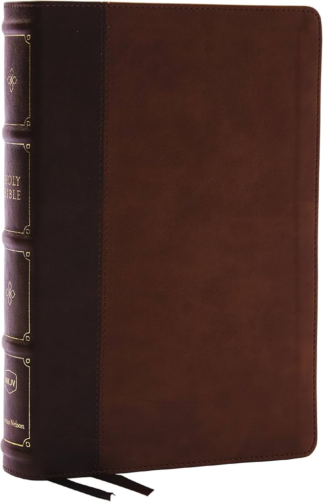 NKJV, Large Print Thinline Reference Bible, Blue Letter, Maclaren