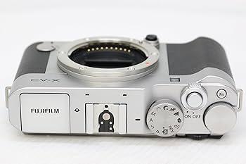 Amazon | 富士フイルム ミラーレス一眼カメラ X-A3本体のみ (シルバー