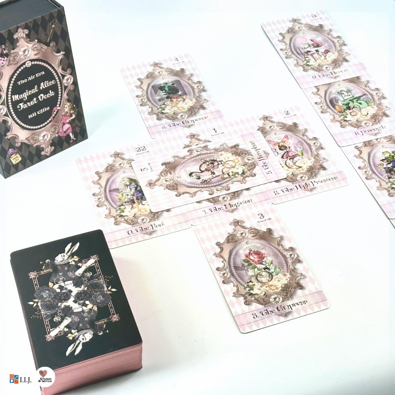 Amazon.co.jp: I.I.J タロットカード 風の時代のアリスタロット The