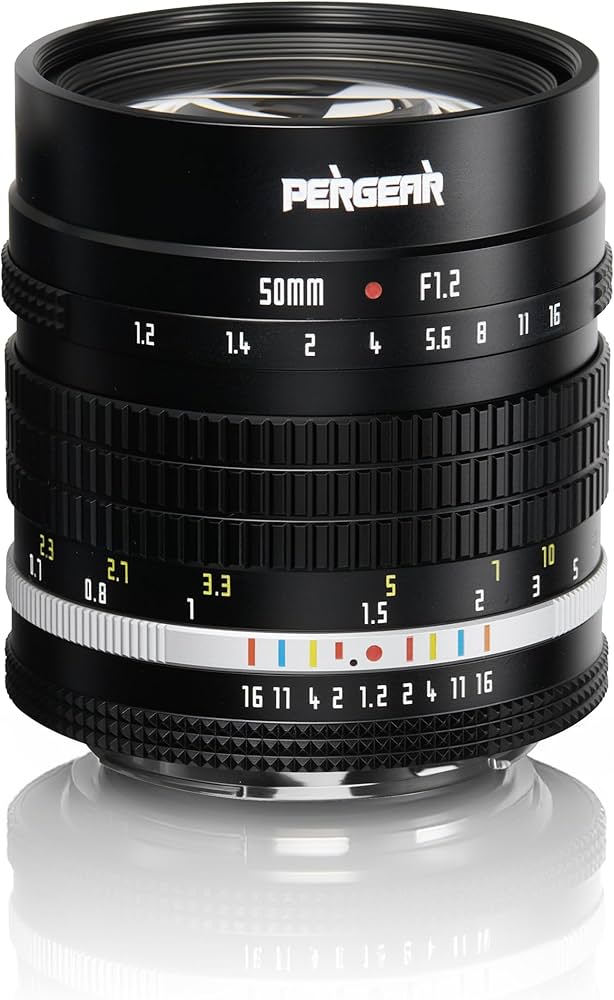Amazon.co.jp: Pergear 50mm F1.2 単焦点レンズ APS-C マイクロフォー