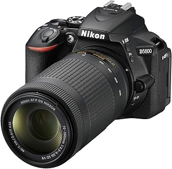 Amazon | Nikon デジタル一眼レフカメラ D5600 ダブルズームキット